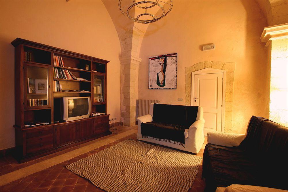 Eremo Madonna Delle Grazie Guest House Авола Екстериор снимка