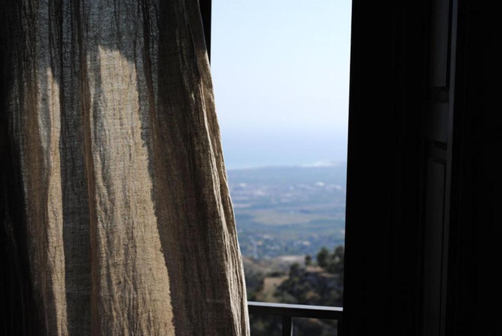 Eremo Madonna Delle Grazie Guest House Авола Стая снимка