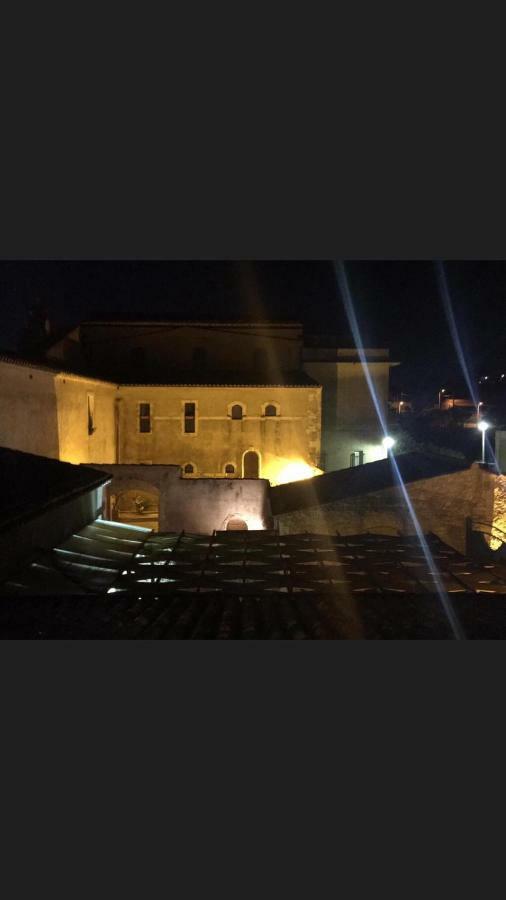 Eremo Madonna Delle Grazie Guest House Авола Екстериор снимка